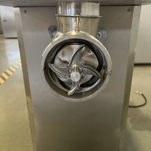 High Performance Electric Stainless Steel 55kw 6000 Kg/h Meat Grinder Machine