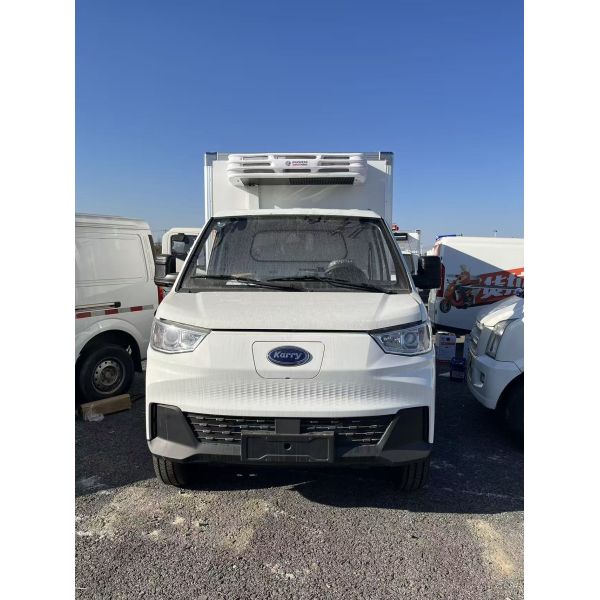 Engine-Driven Refrigeration Unit with Direct Engine Drive, Eco-Friendly R404A Refrigerant, and Durable FRP Casing for Cold Chain Transportation