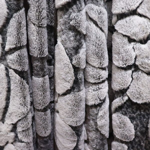 Durable Coral Flannel Throw Blanket Minky Heated Throw Carved Polyester Blankets