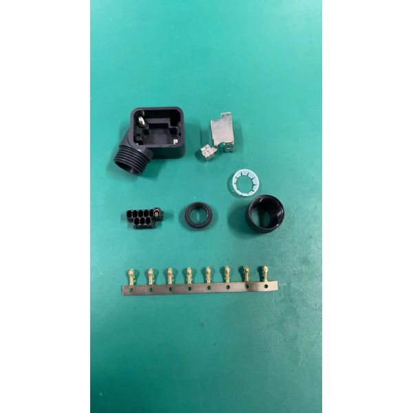 YASKAWA 7seriers9pin Servo motor cable connector SM-MX9 JZSP-C7P9-1-E SM504678-0070