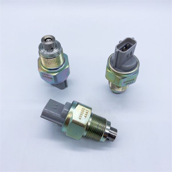 6D125E-3 6D104E-3 Excavator Electrical Parts , Common Rail Sensor ND499000-4441