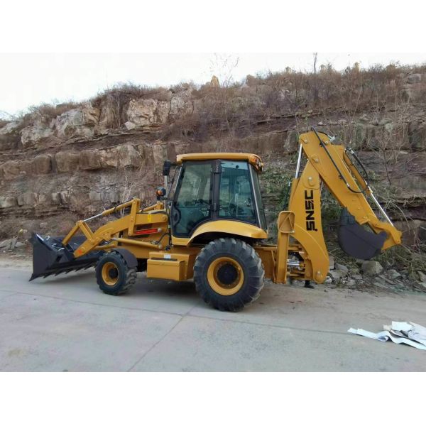 Shanmon 388h 4X4 2500kg Small Backhoe Loader Perfect For Construction Work