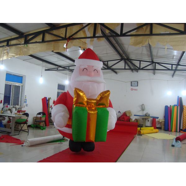 PVC Lovely Giant Inflatable Mascot 5m Blow Up Mascots For Event Decoration