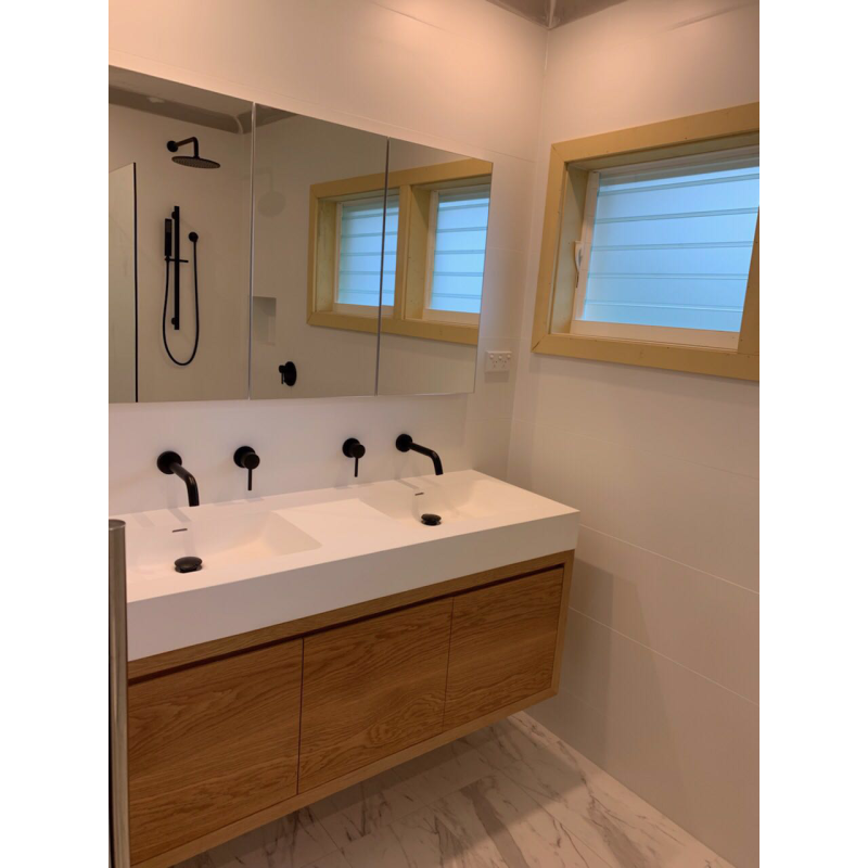 Customized Design Wall Hung Basin Eco Friendly CE CUPC Certificated