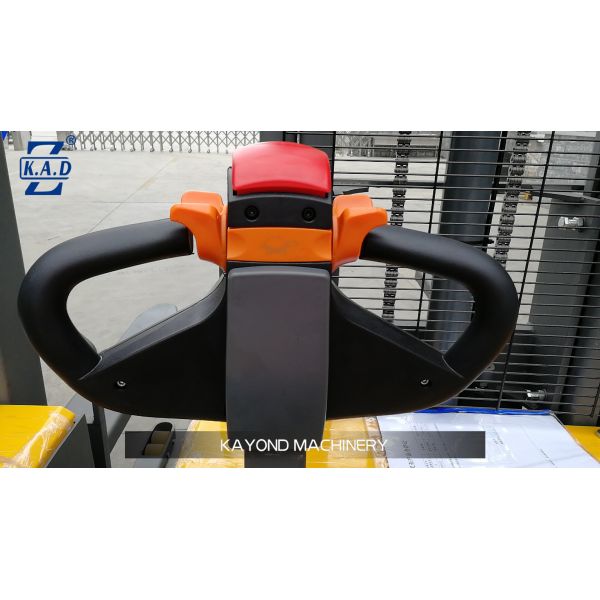 1500KG Electric Pallet Stacker with 3500mm Lift Height