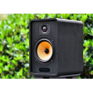 China Portable QE520 Active Bookshelf Hifi Speaker Multimedia Karaoke on sale