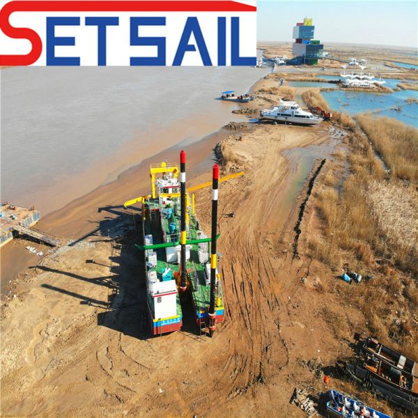 Diesel Engine Hydraulic Cutter Suction Sand Dredging Machinery for Sale