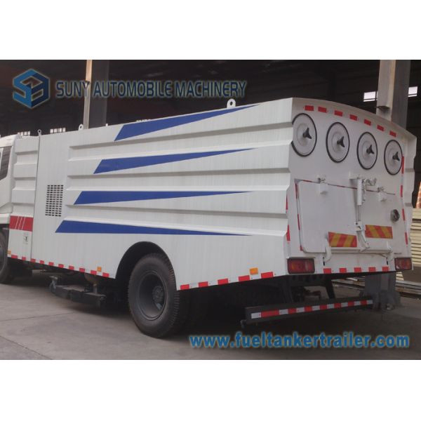 10T Dongfeng Kingrun Street Sweeper Truck With Dry Dust / Wet Dust Suction