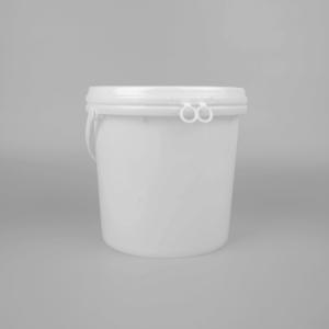 China FDA Approved 3L Plastic Food Bucket Excellent Seal Ability For Dog Food on sale