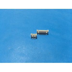 Quality DIP PCB Board Connector , Right Angle Wire To Board Crimp Style Connectors for sale