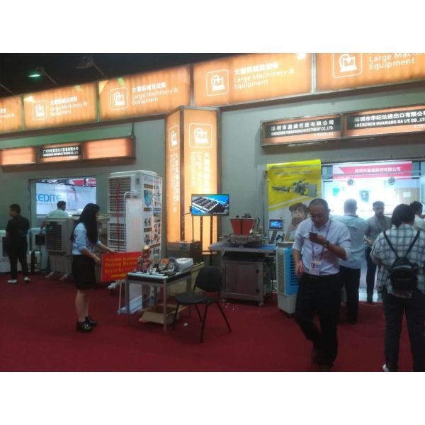 98% Qualification Rate Semi-automatic Chocolate Tablet Cellophane Fold Wrapping Machine