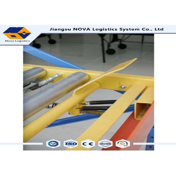FIFO Economical Gravity Pallet Racking Power Coating For Vulnerable Goods