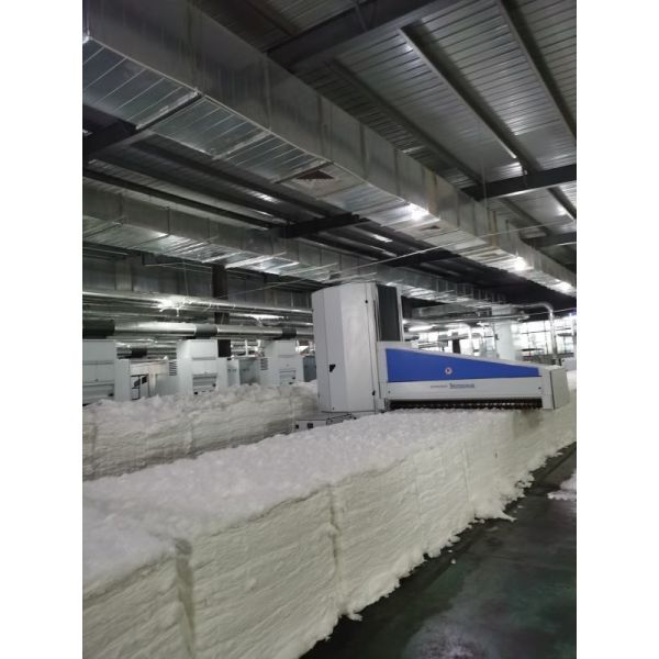 Compact Spun Polyester Thread 80S/3 100% Sinopec Yizheng Material