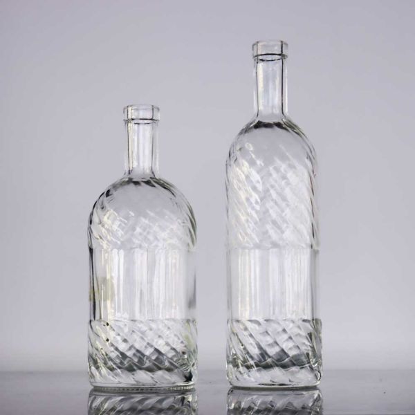 750ml Bourbon Whiskey Bottle/Round Embossed bottle/Corked Spirit Bottles/Fancy Glass Liquor