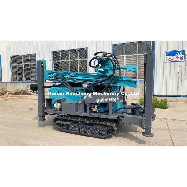 High Efficiency 200m Depth Crawler-Mounted Water Well Drilling Rig Machine