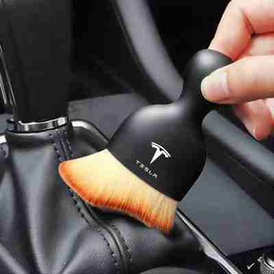 Ultra Soft Microfiber Auto Detailing Brush for Tesla Model Y Juniper Model 3 Highland Ergonomic Lightweight Car Interior Cleaning
