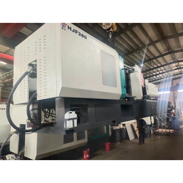 3600KN Computerized Auto Injection Molding Machine with Enhanced Safety and Cooling