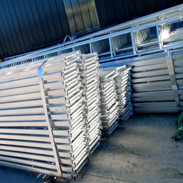 Aluminum Scaffolding Step Ladders The Perfect Solution Stable Scaffolding Ladders