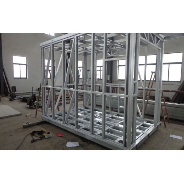 Prefab Light Gauge Steel Frame Luxury Prefabricated House Garden Studio House ISO Standard